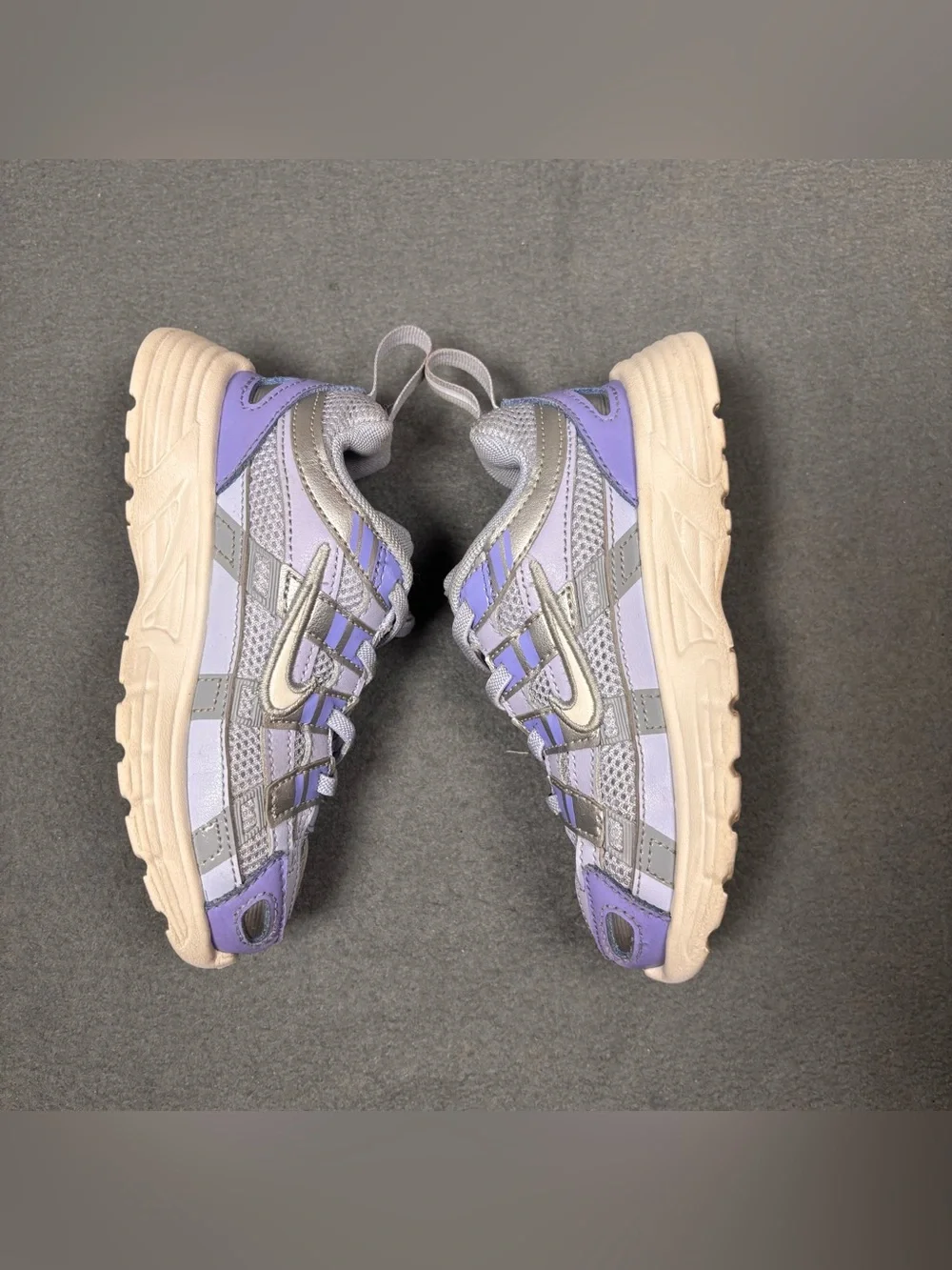 Nike lightweight kids
